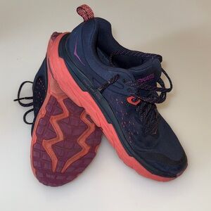 Hoka Women’s Sneakers 8B - Dark Blue and Coral